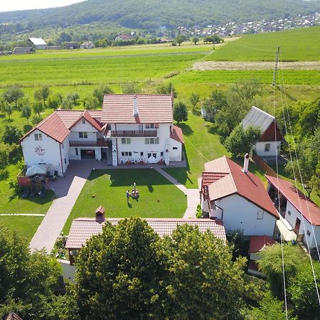 Casuta Cu Flori Hotel Vilcele  Bagian luar foto